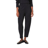 Air Essential Barrel Leg Pant - Denny's