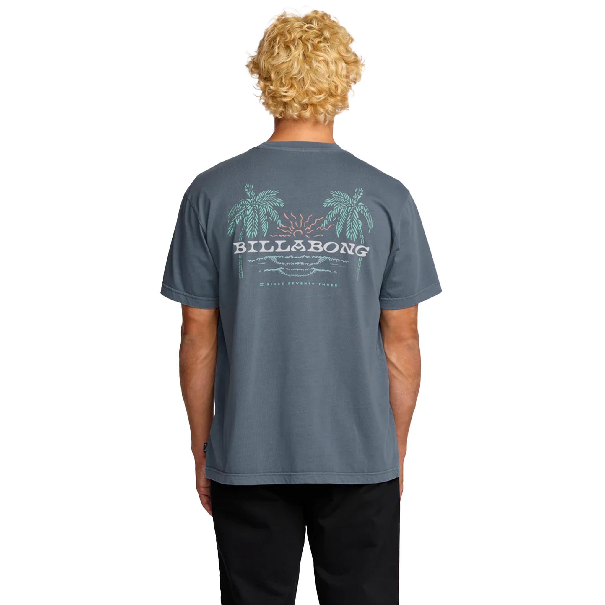 Social Lounge Tee - Denny's