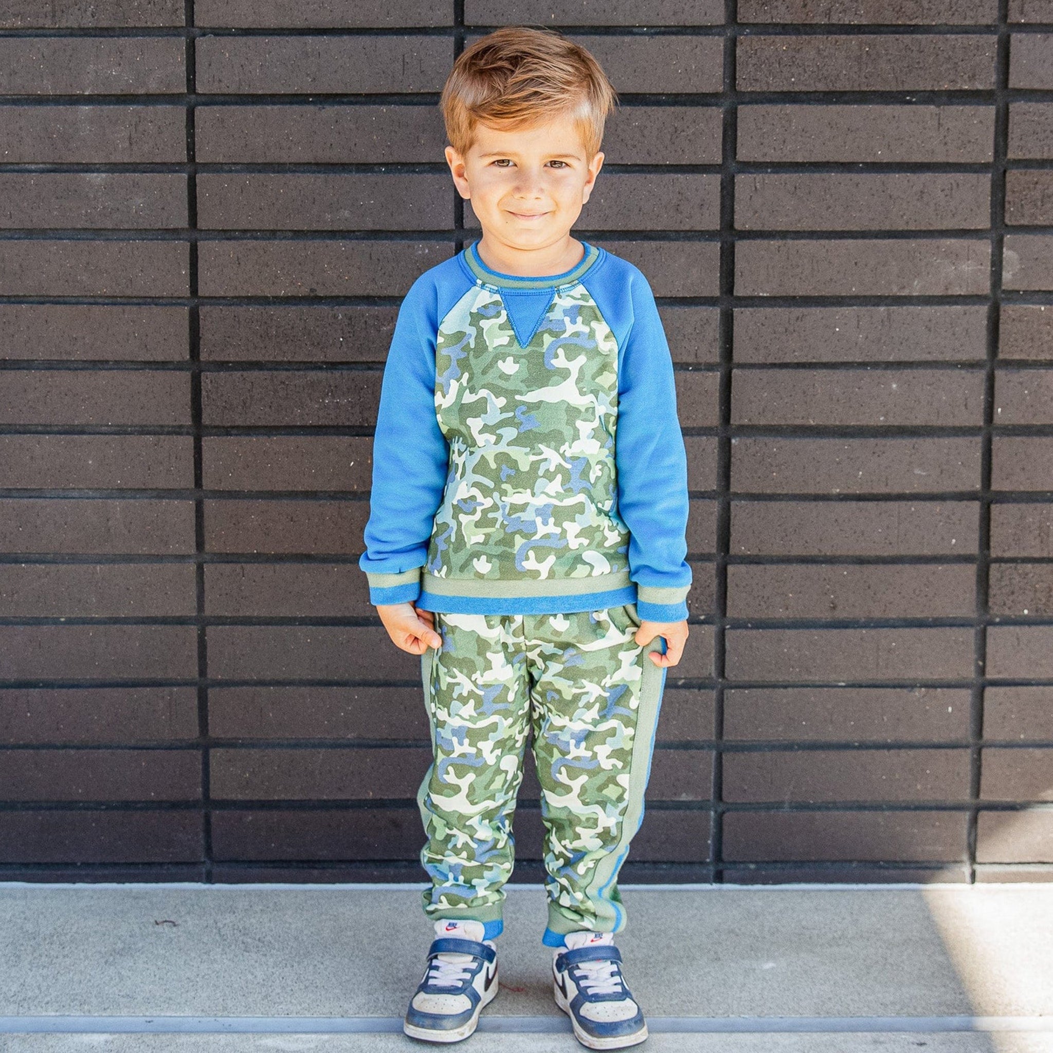 Spearmint Iggy Camo Sweatshirt - Denny's