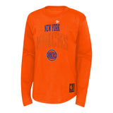 Knicks Posterize Long Sleeve Tee - Denny's