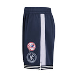 Yankees Infielder Short - Denny's