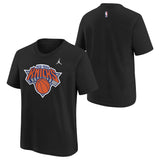 Black Knicks tee