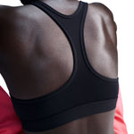 Swoosh Large T Sport Bra - Denny's