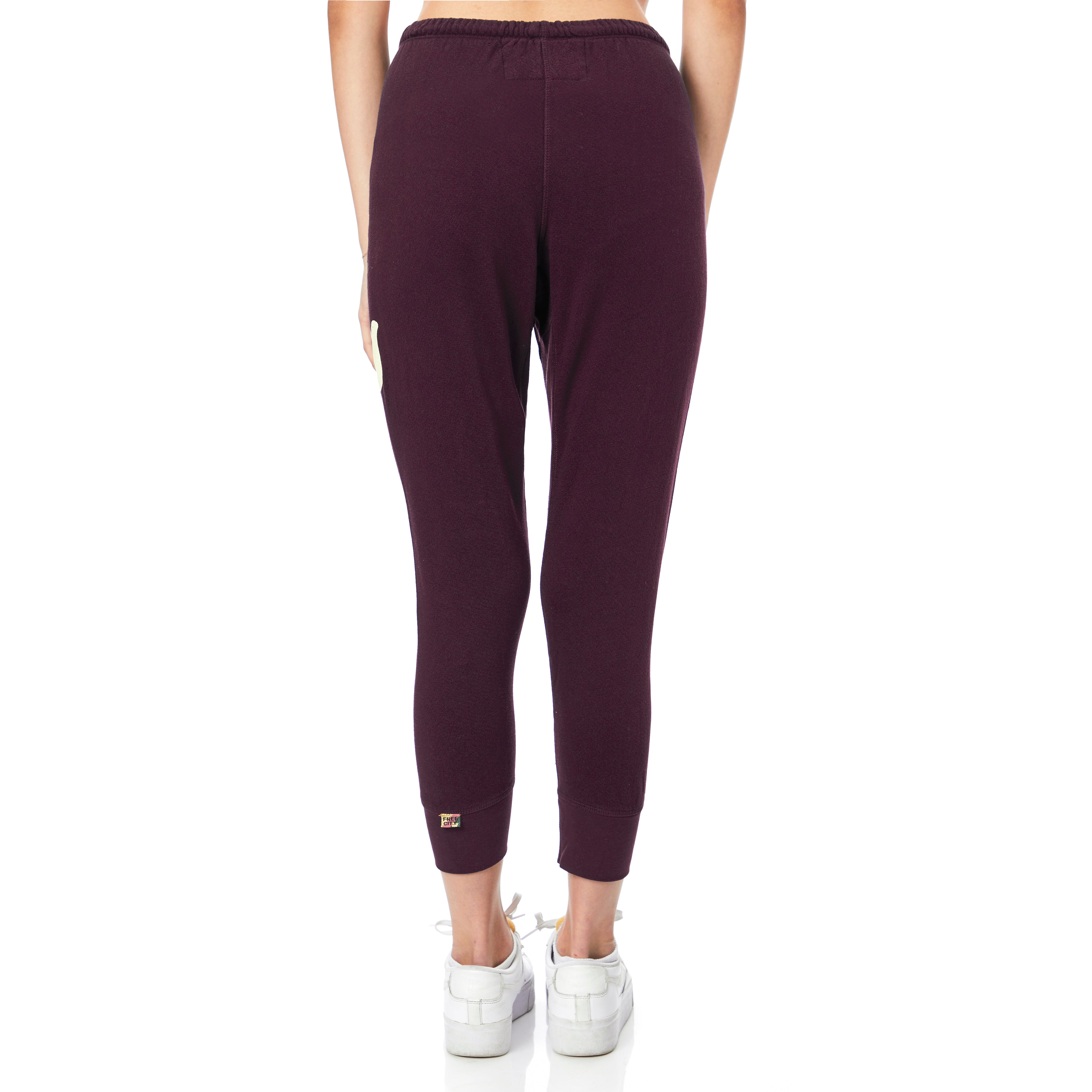 Free City Large Capri - Denny's