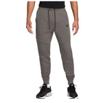 Tech Jogger - Denny's