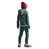 Tech Fleece Jogger - Denny's