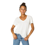The Hendrix Basic V-Neck - Denny's