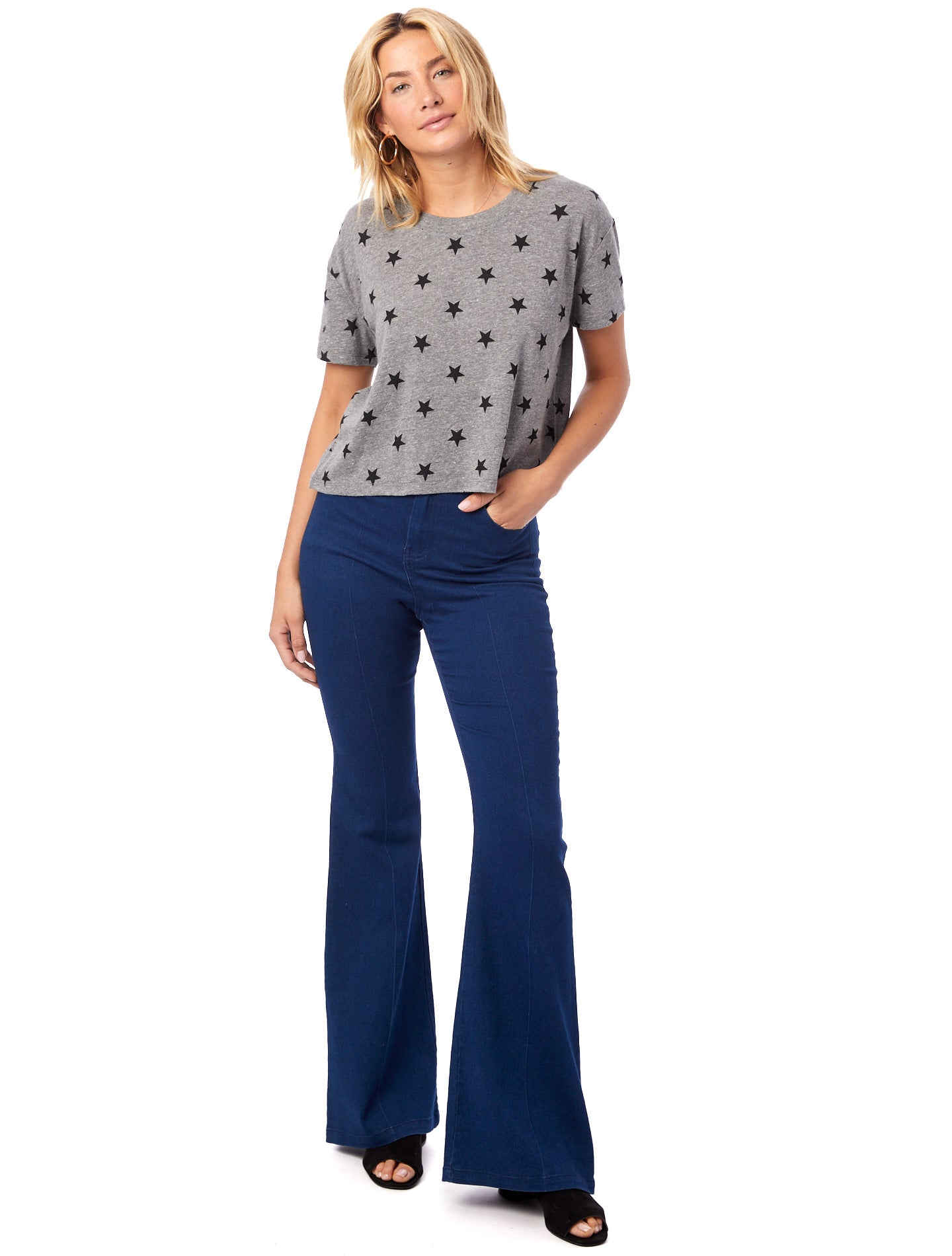 Short Sleeve Crop Tee with Grey Stars - Denny's