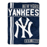 Yankees Small Plush Blanket - Denny's