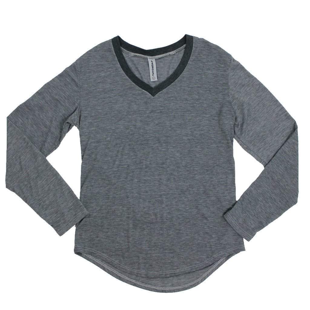 Long Sleeve Vneck - Denny's