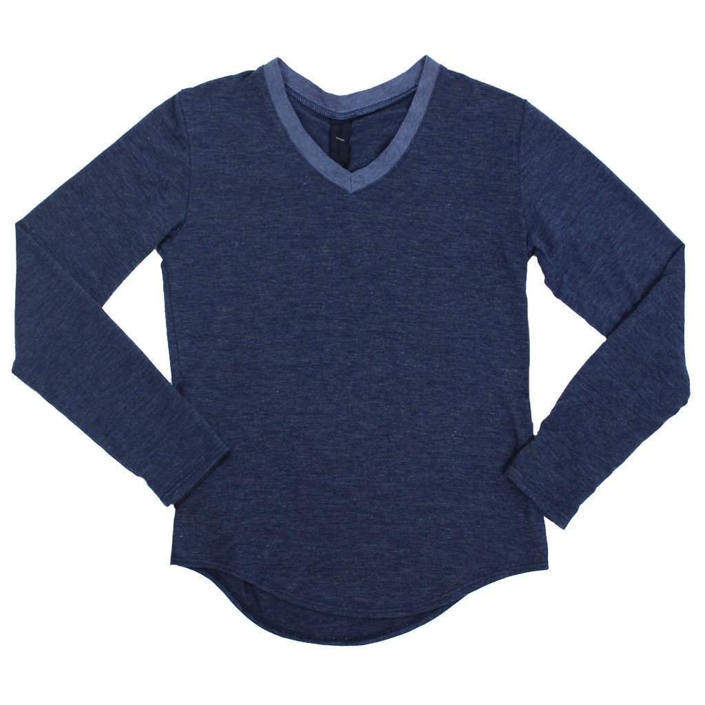 Long Sleeve Vneck - Denny's