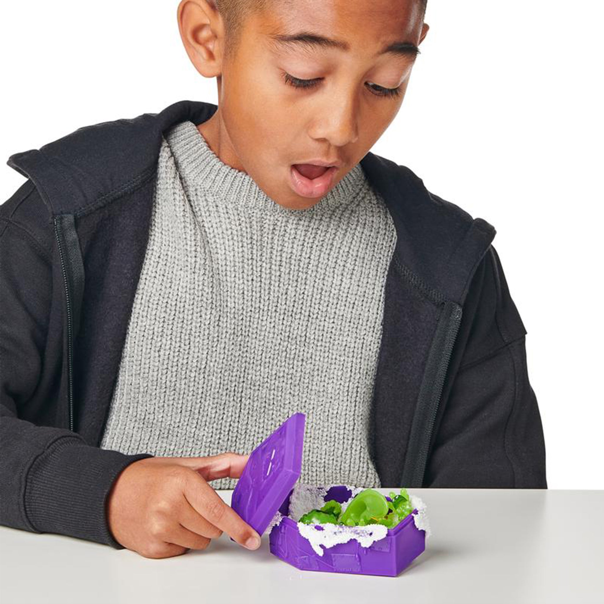 Treasure X Monster Gold Mini Coffin Single Pack - Denny's