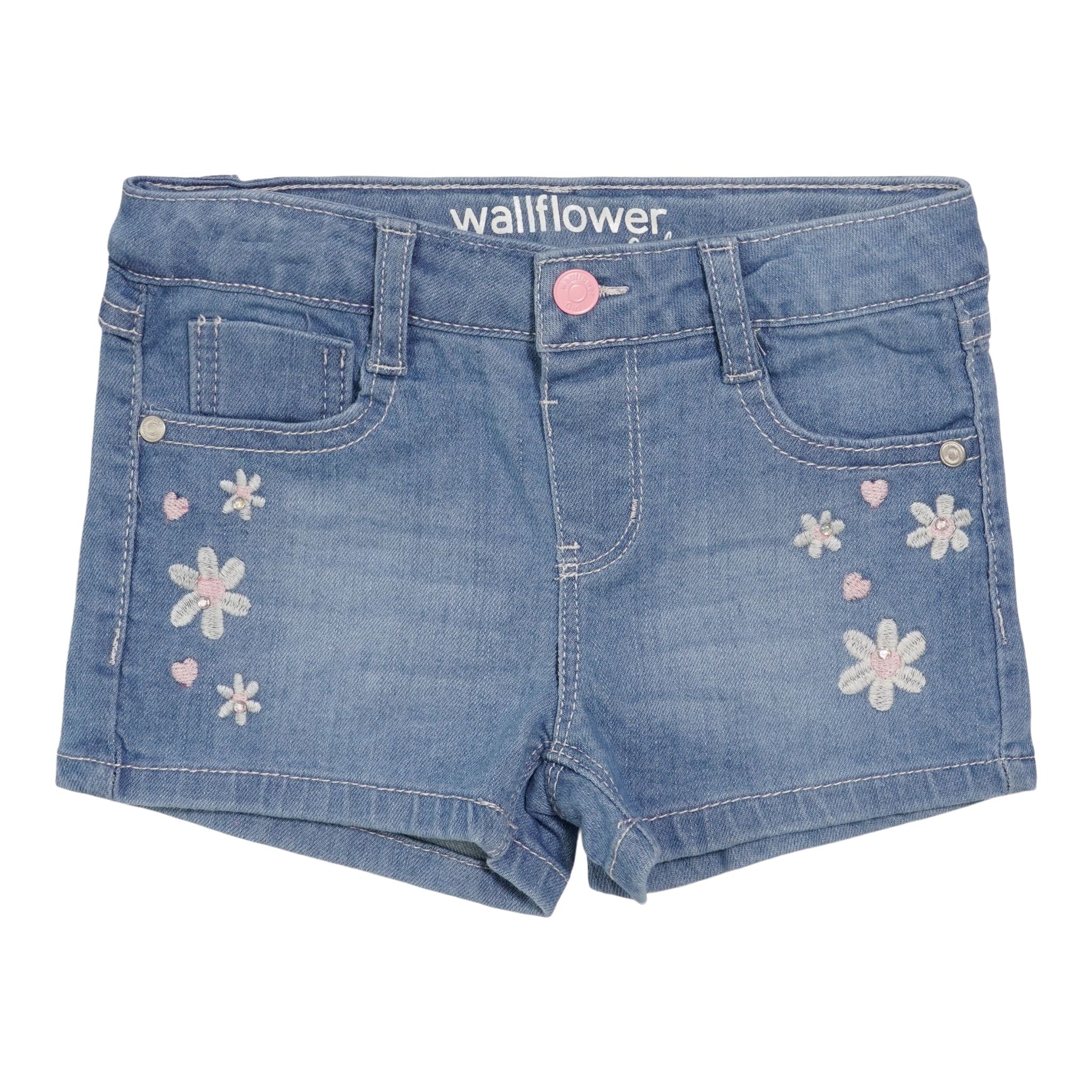 Denim Short with Daisy/Heart Embroidery - Denny's