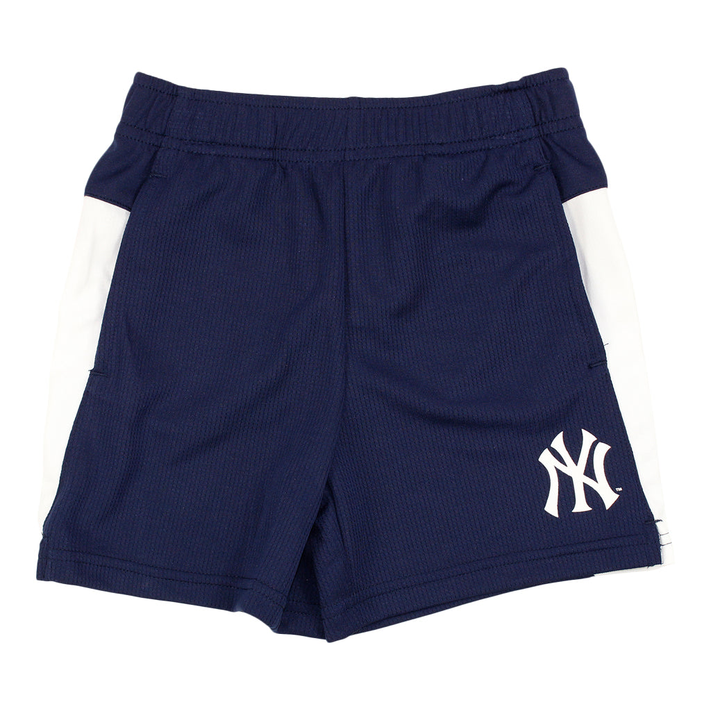 Yankees Short - Denny's