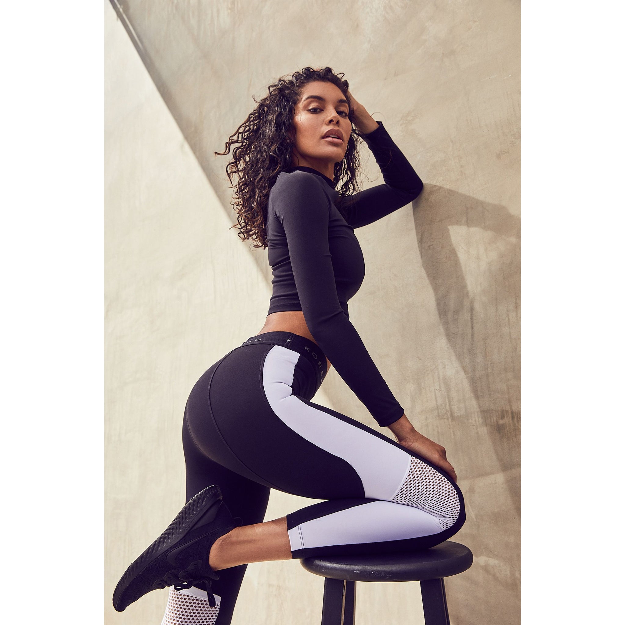 Emblem High Rise Cropped Legging - Denny's