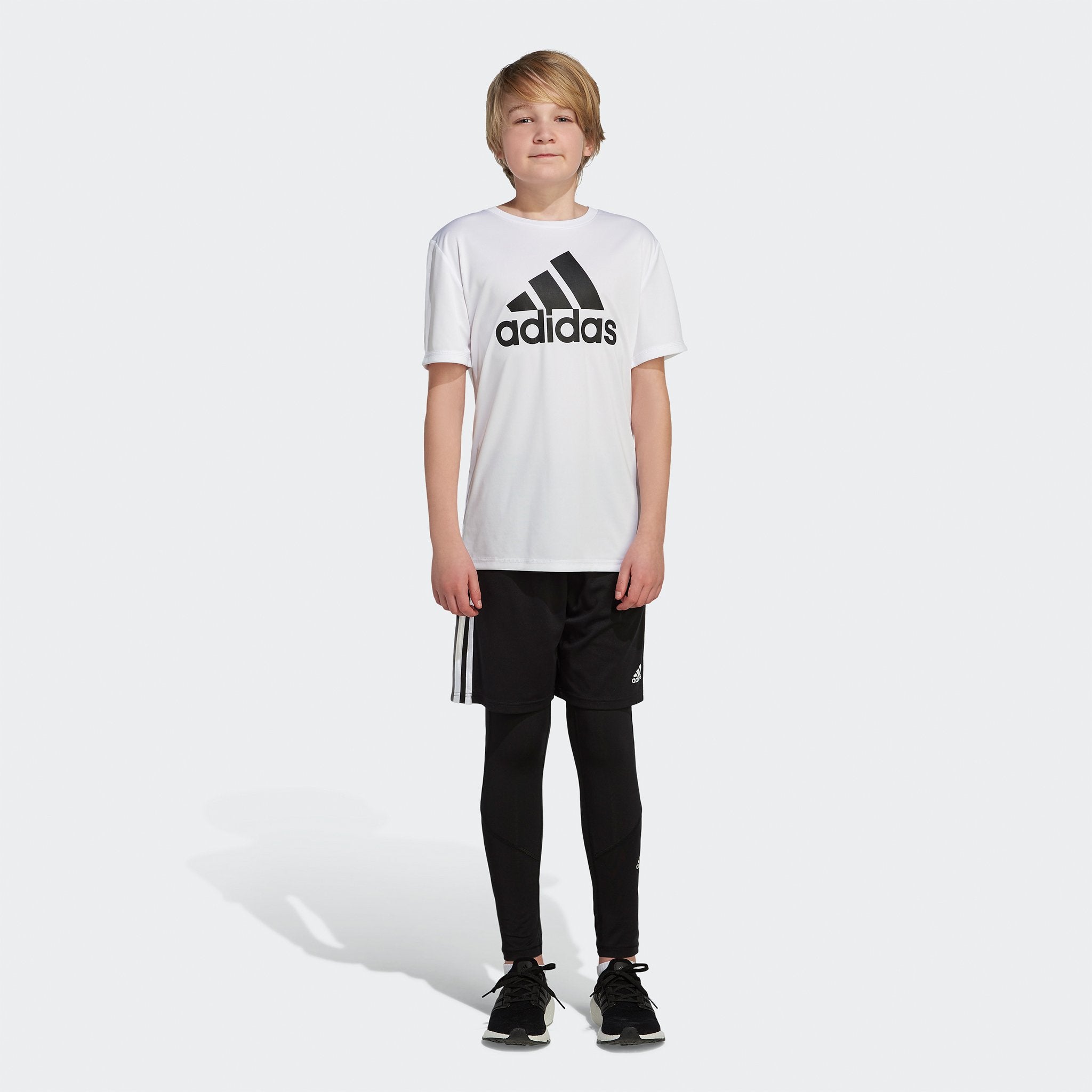 Perf Logo Tee - Denny's