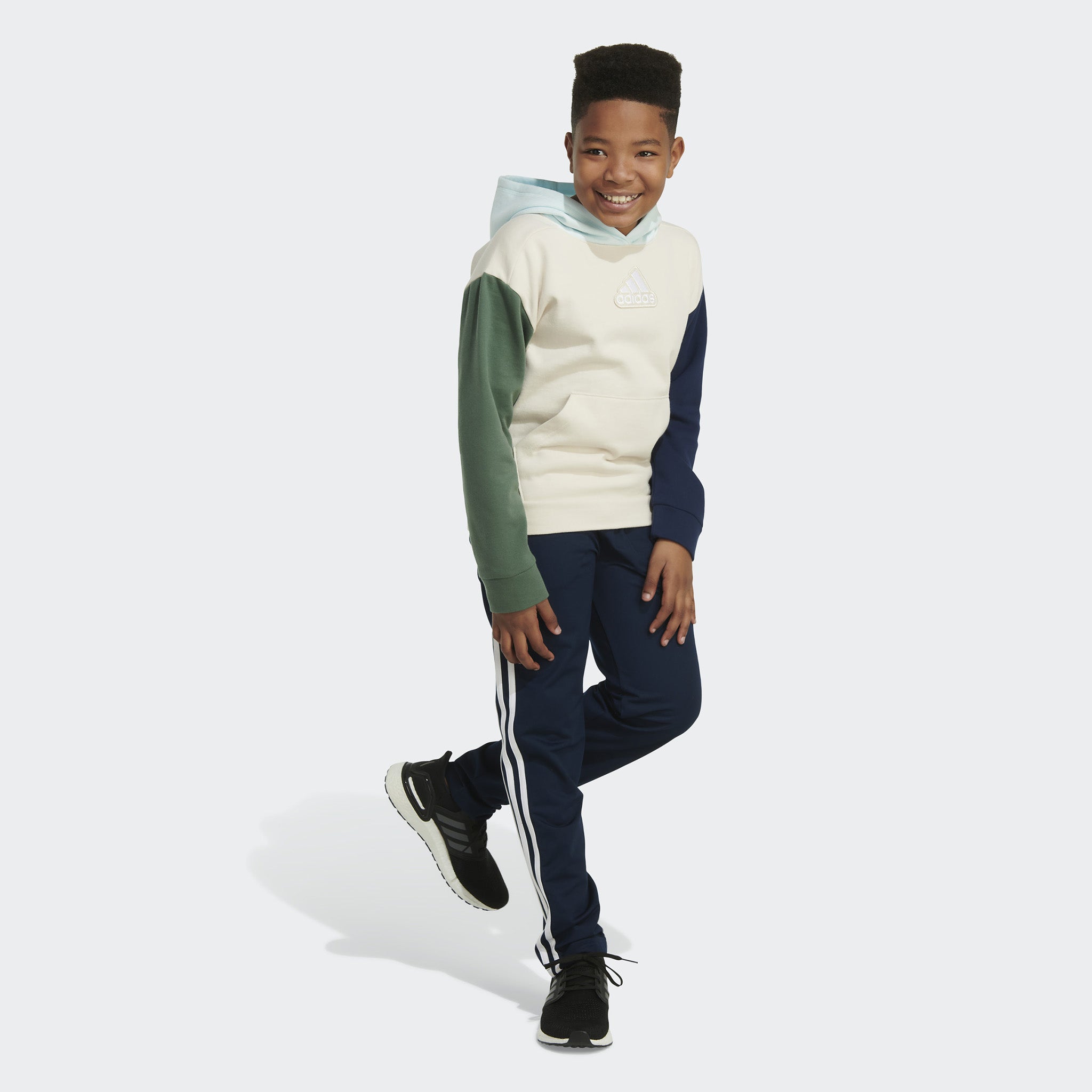 Free Style Color Block Hoodie - Denny's