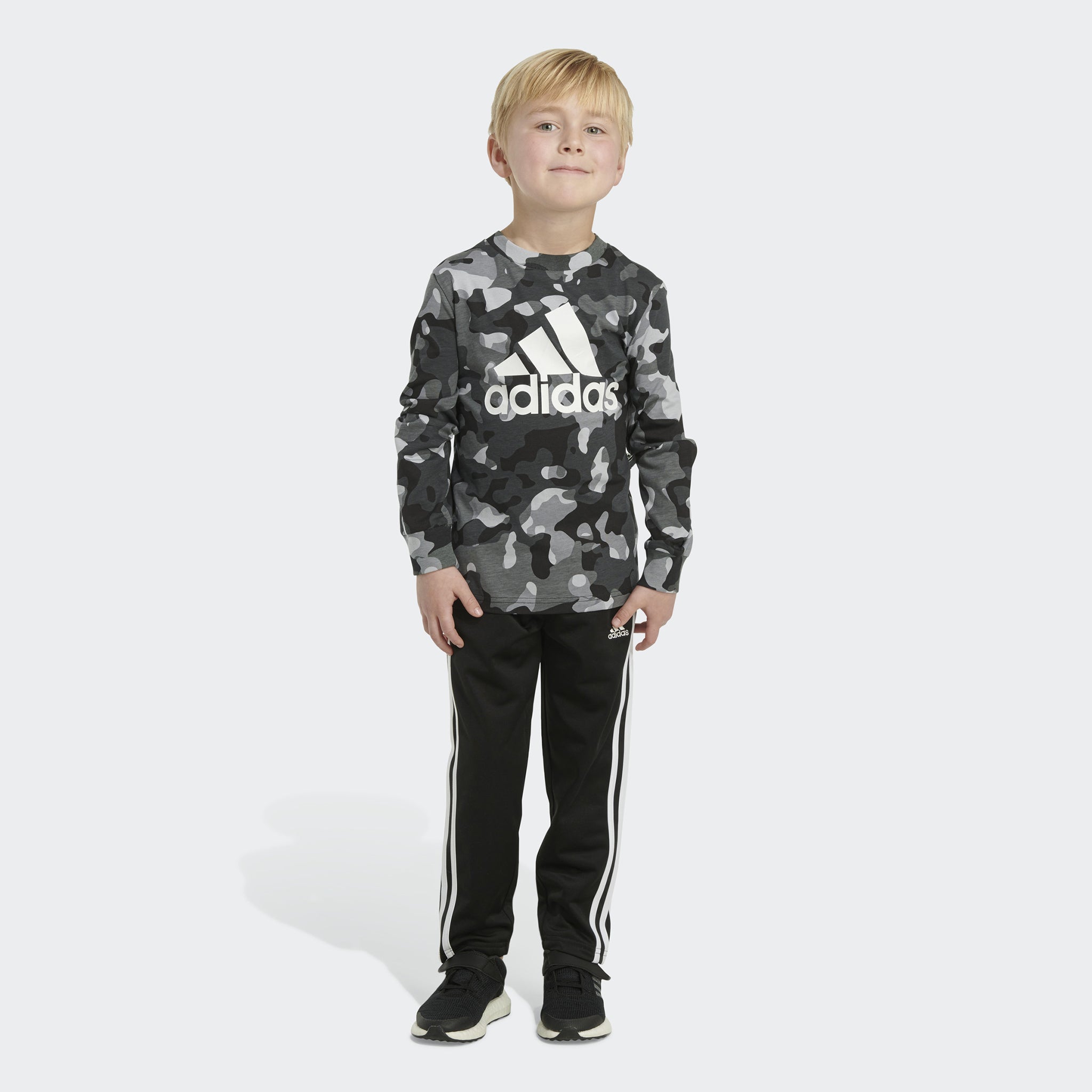 Camo L/S Tee - Denny's