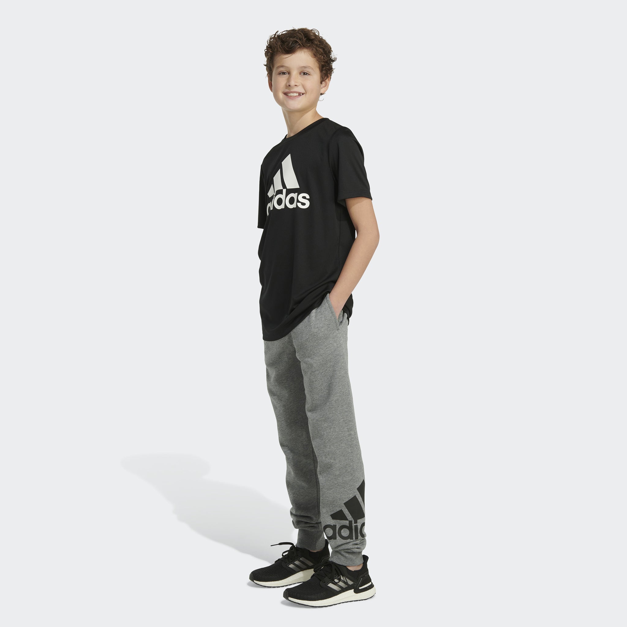 Essential Fleece Jogger - Denny's
