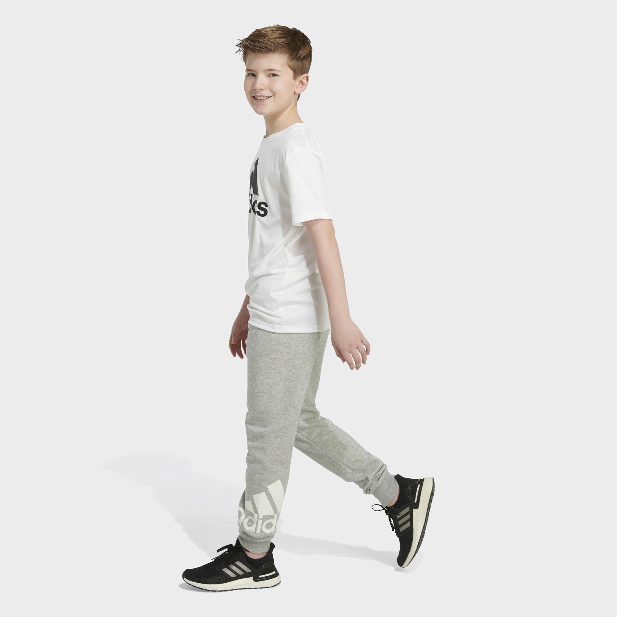 Essential Fleece Jogger - Denny's