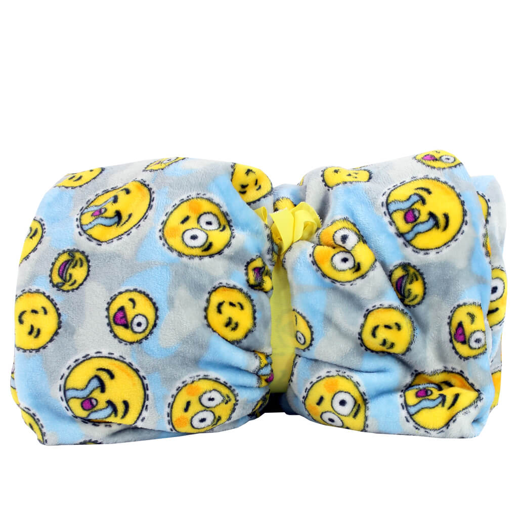 Emoji Blanket Fall - Denny's