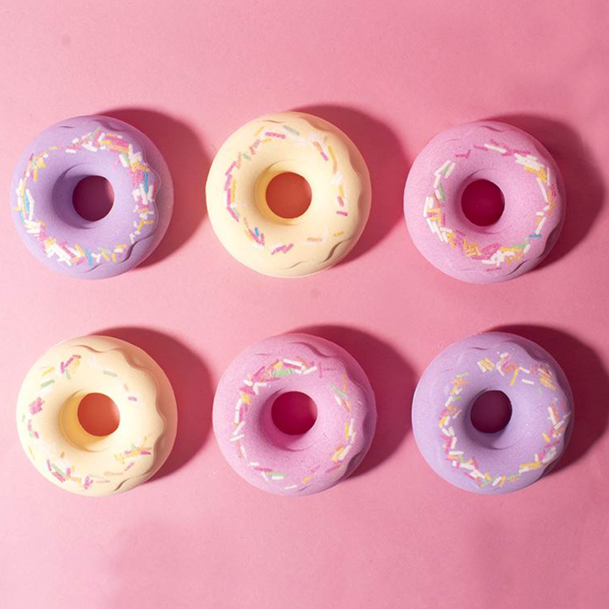 Large Donut Bath Bomb Fizzer - Denny's