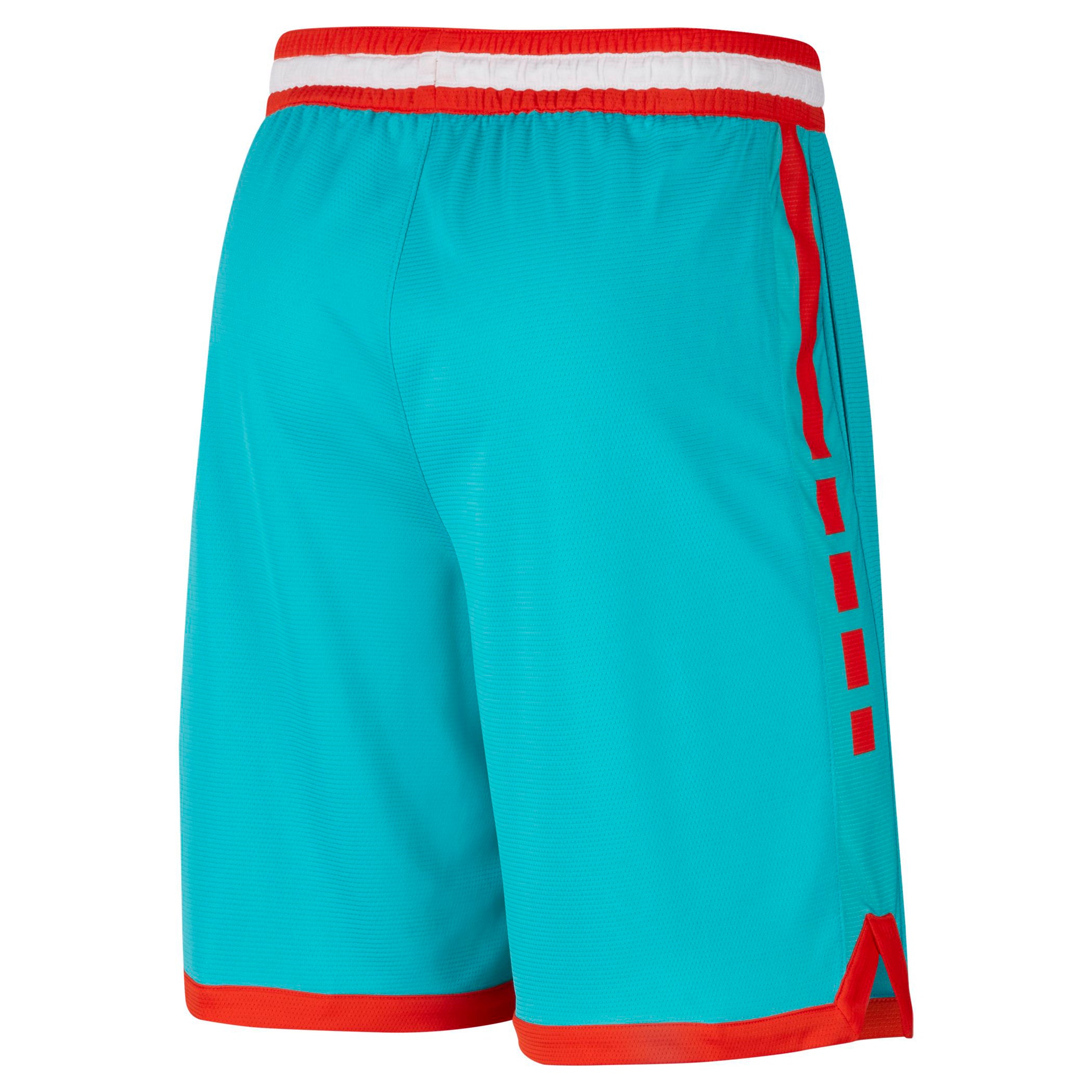Elite Stripe Short - Denny's