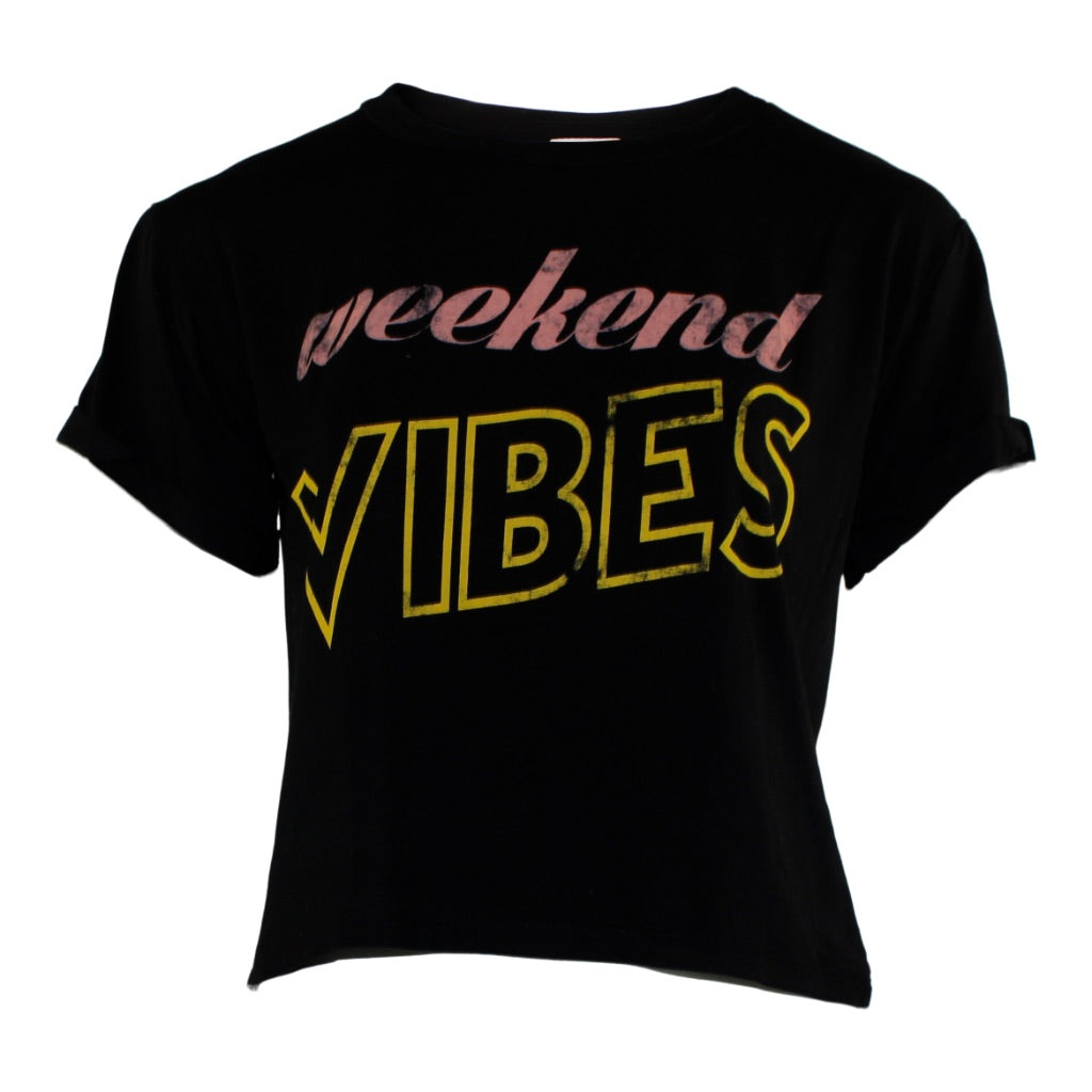 Short Sleeve Tee with Weekend Vibe - Denny's