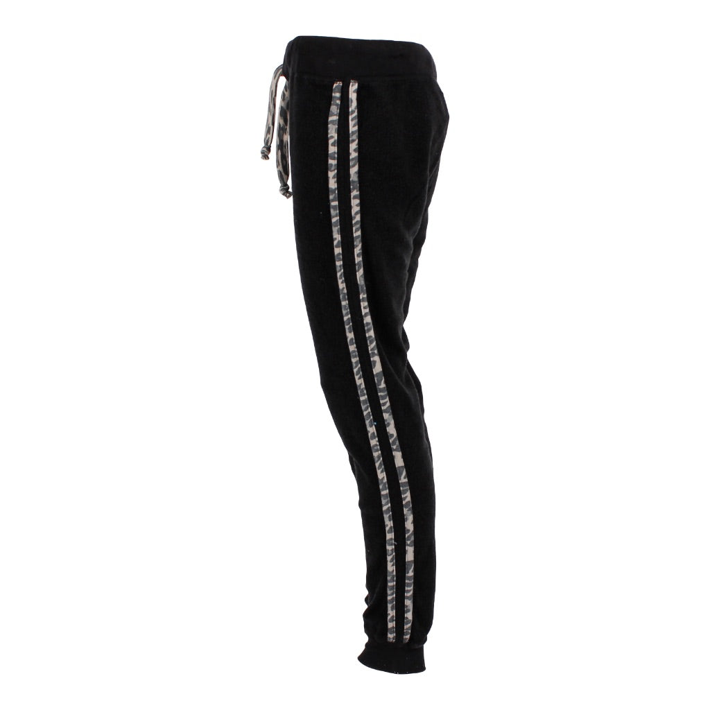 Jogger with Leopard Trim - Denny's